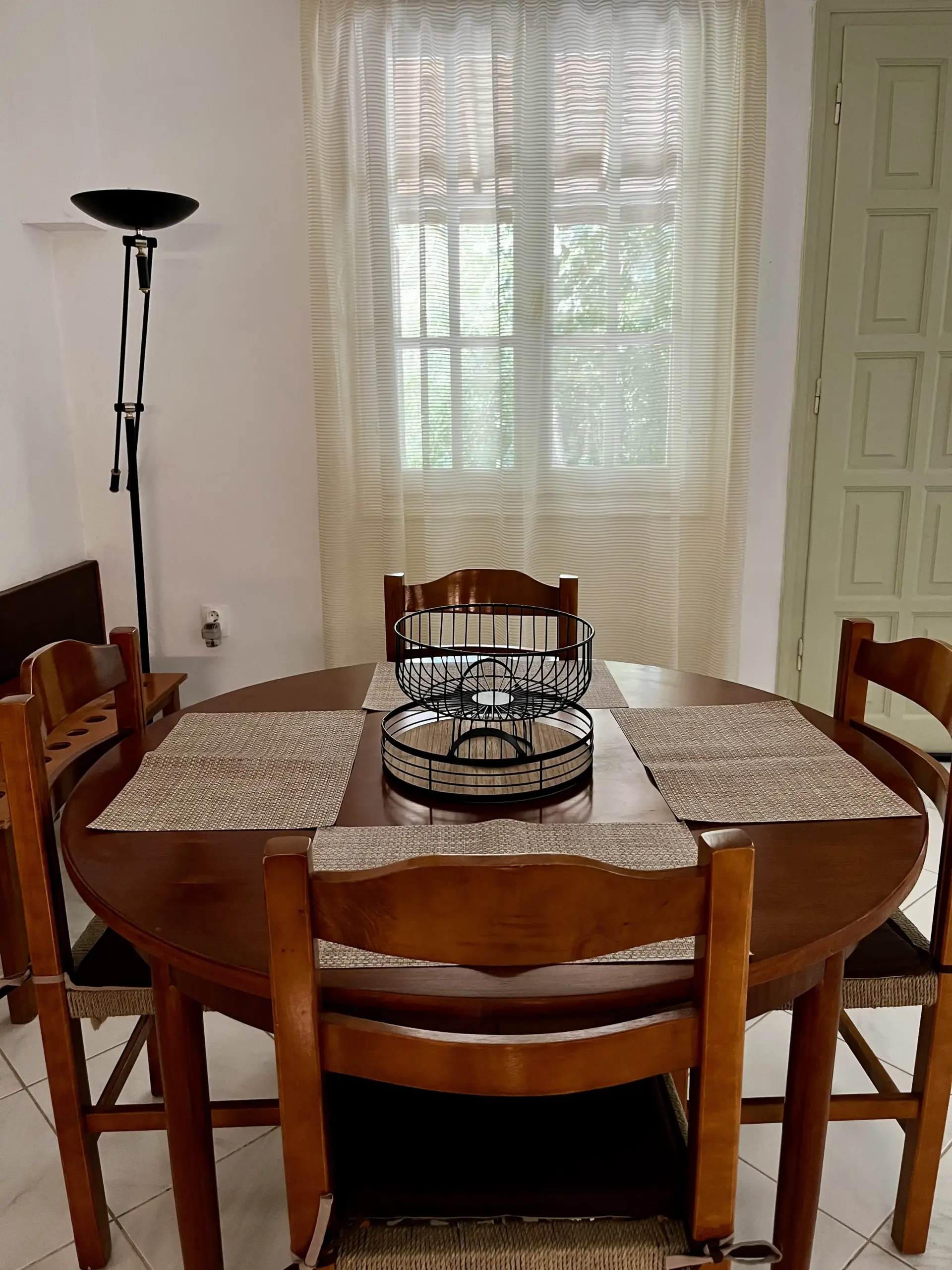 Apartment dining table